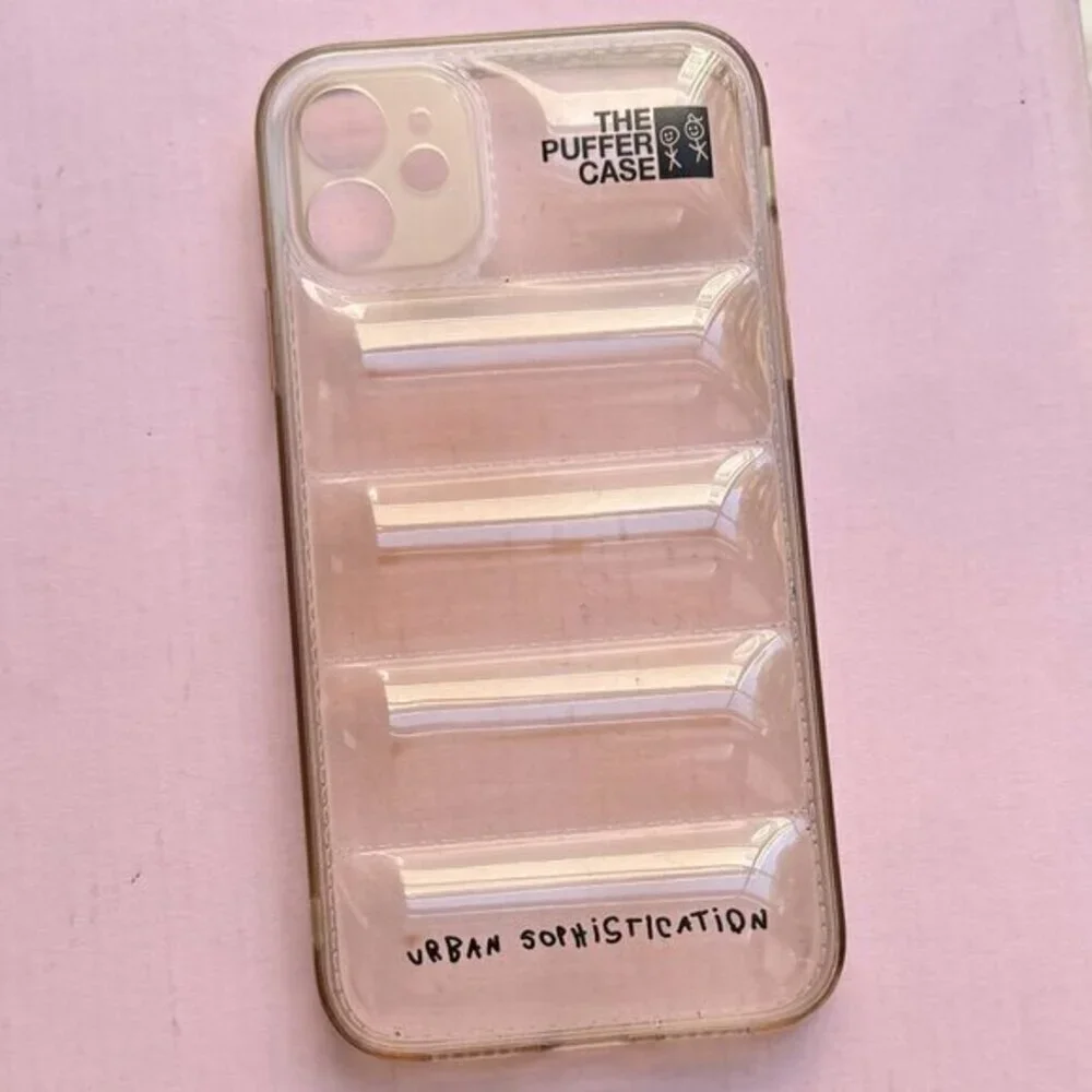 iPhone 11 Urban Sophisticated Clear Puffer Case